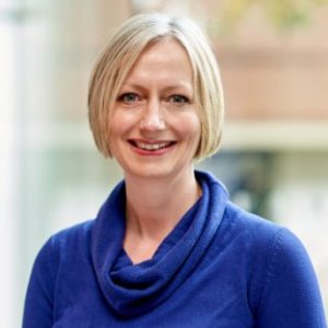 Dr Amanda Hall