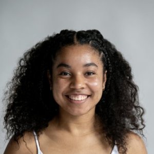 Taína Lyons profile photo