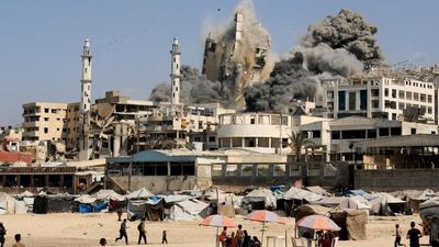 As the Gaza City ground offensive has begun - FAU has a leading expert on the region featured image