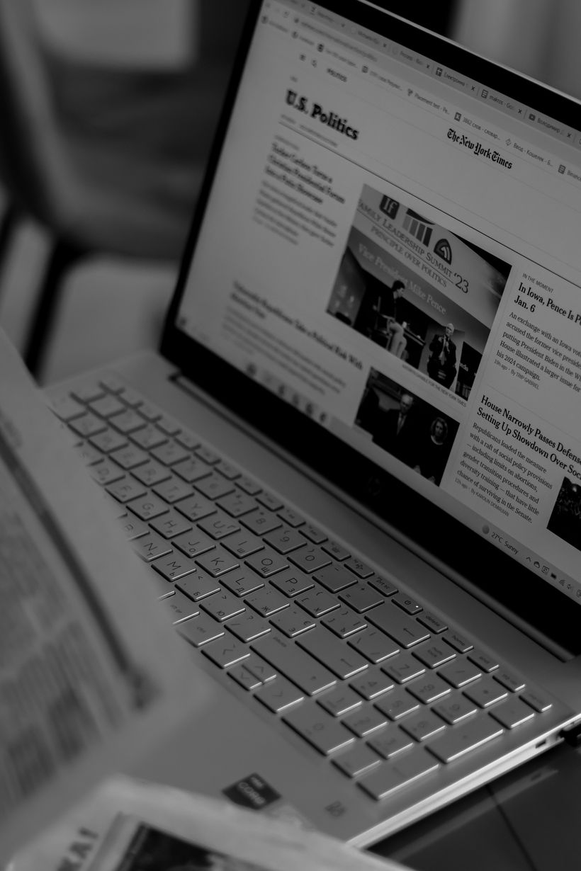 #Expert Research: “The polarization paradox: How state wealth and online media consumption affect polarization”