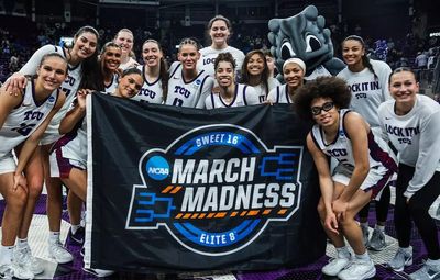 TCU Faculty Expert Answers: Why Do We Love Our College Sports? featured image